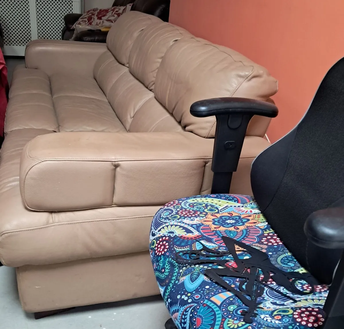 Sofa - Image 4