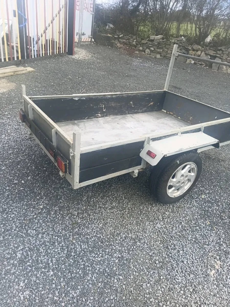 8ft by 4 ft car trailer - Image 3