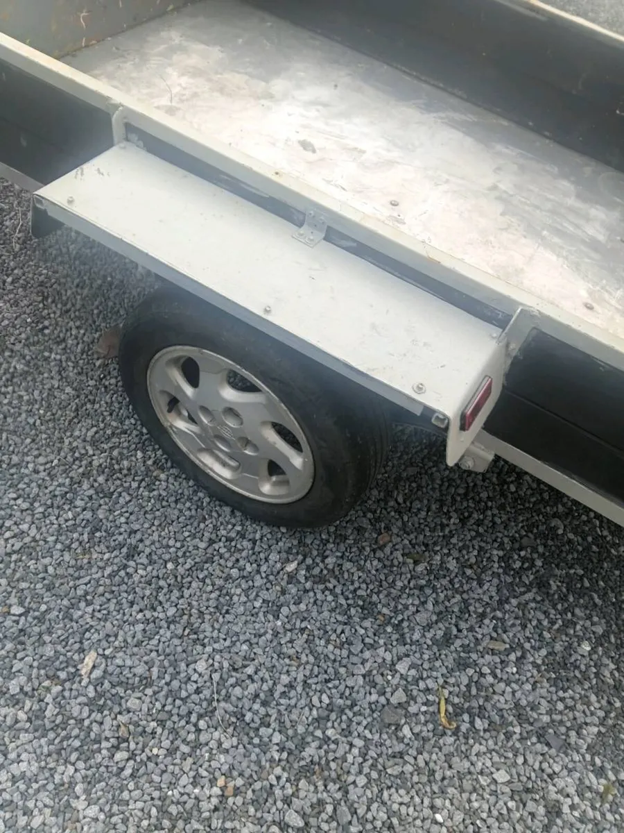 8ft by 4 ft car trailer - Image 4