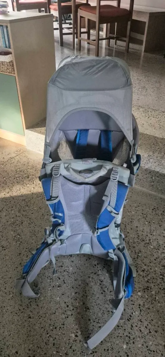 Thule Sapling Infant Backpack Carrier - Image 2