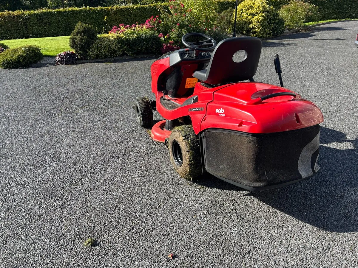 Ride on lawnmower - Image 3
