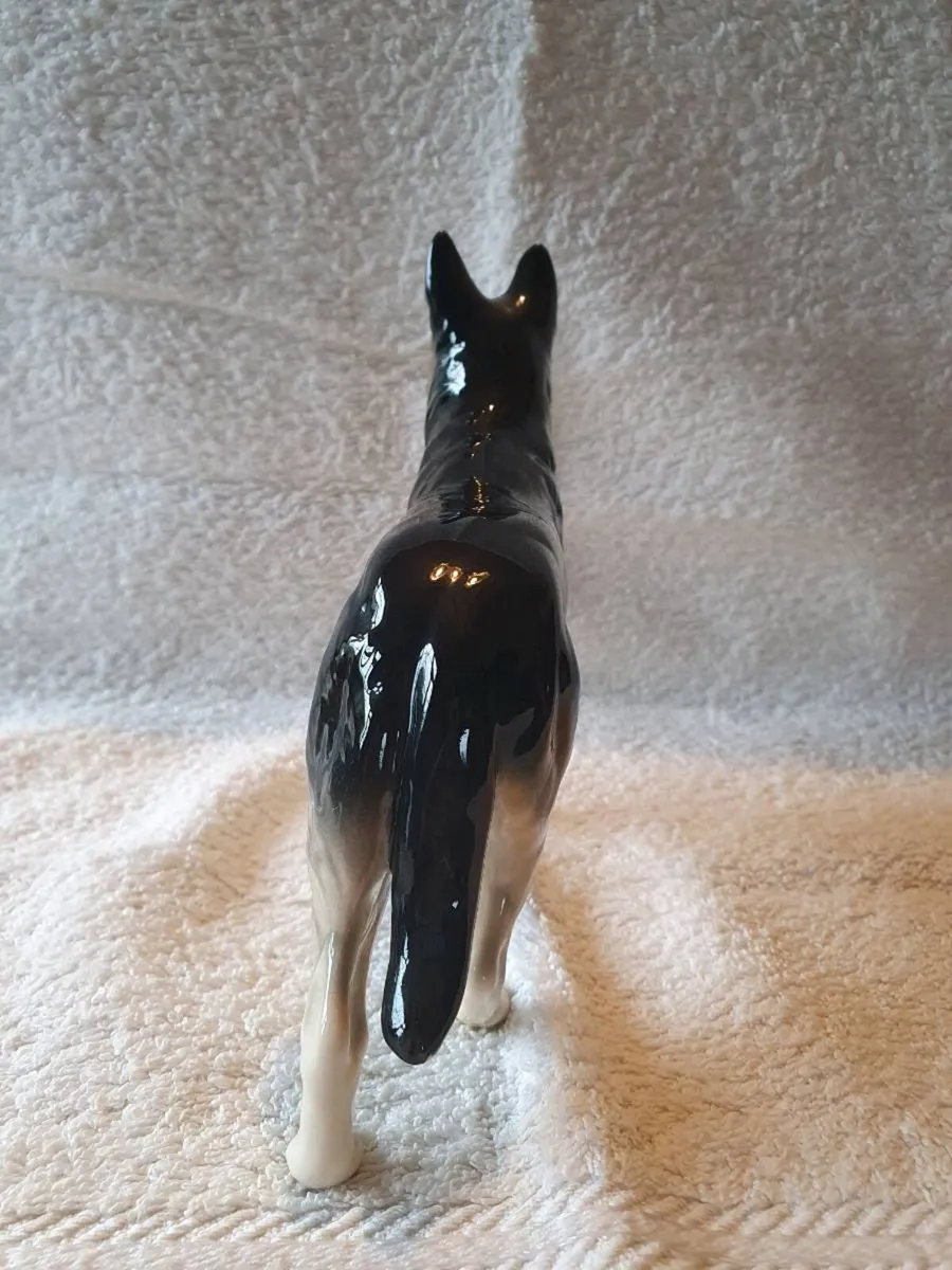 Vintage Beswick German Shepherd Figurine - Image 3
