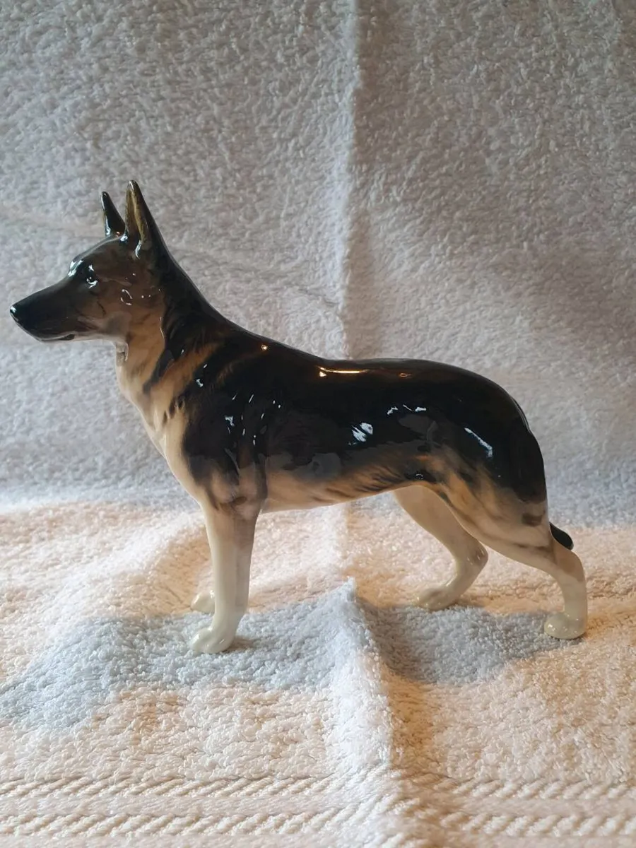 Vintage Beswick German Shepherd Figurine - Image 1