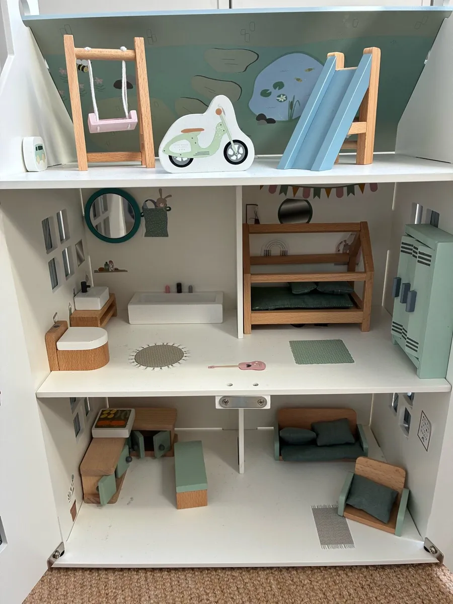 Little Dutch Doll House - Image 2