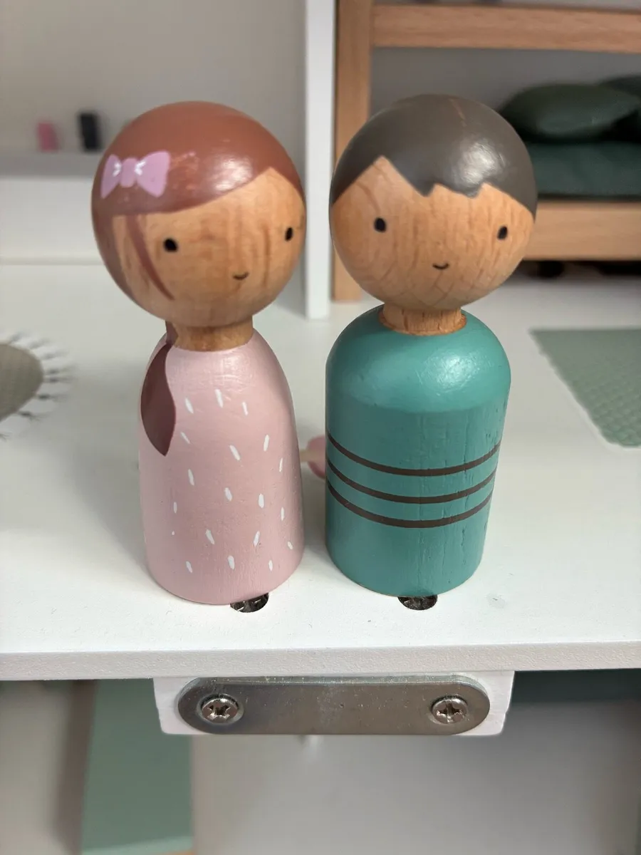 Little Dutch Doll House - Image 4