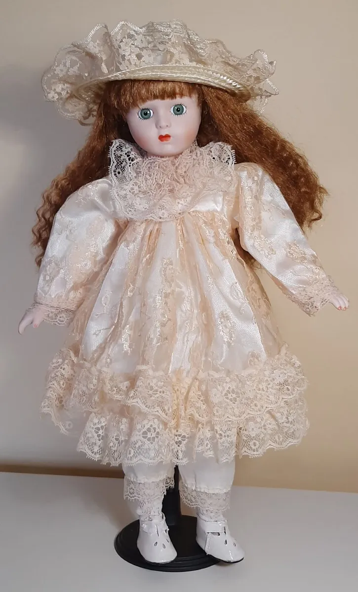 Porcelain dolls - Image 3