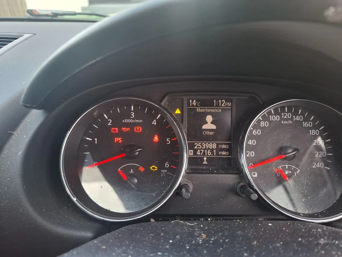 Nissan Qashqai 12 For Parts/Repair No NCT Tax Dec - Image 4