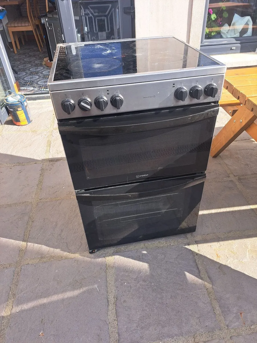 Cooker