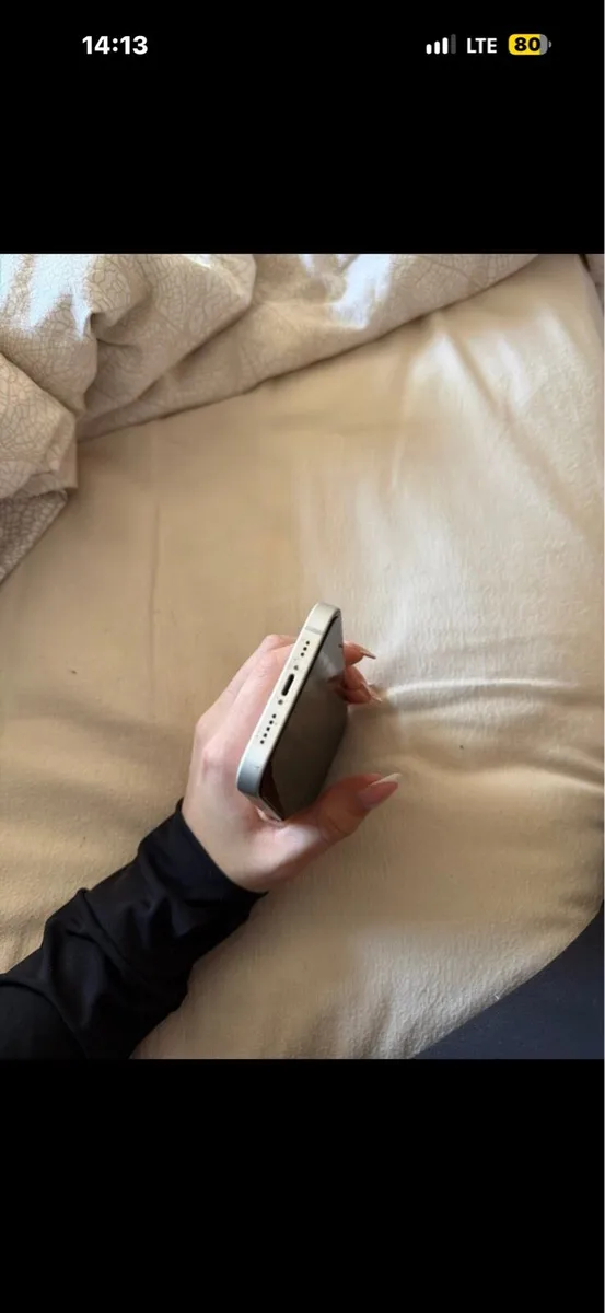 iPhone 14 Plus white - Image 3