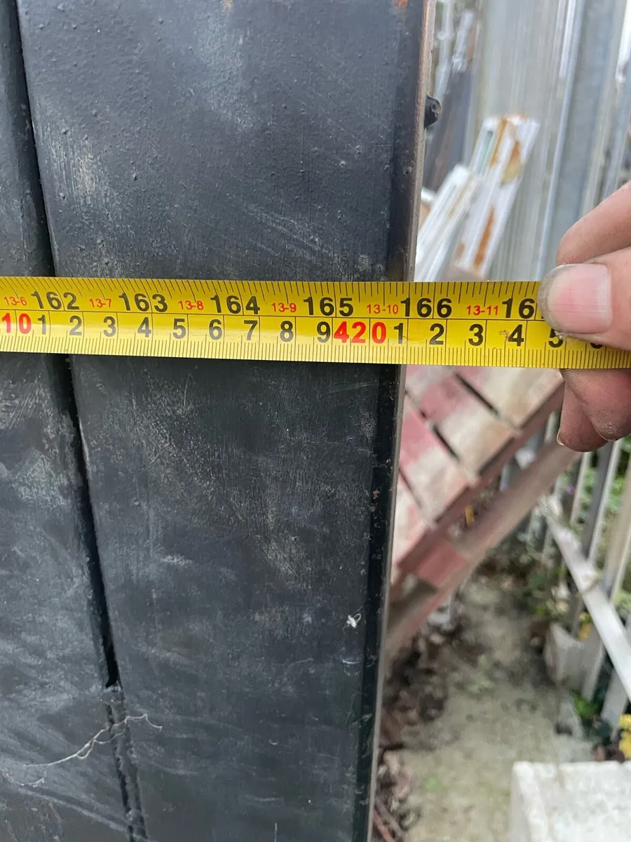 Roller gate  14ft wide inc posts - Image 4