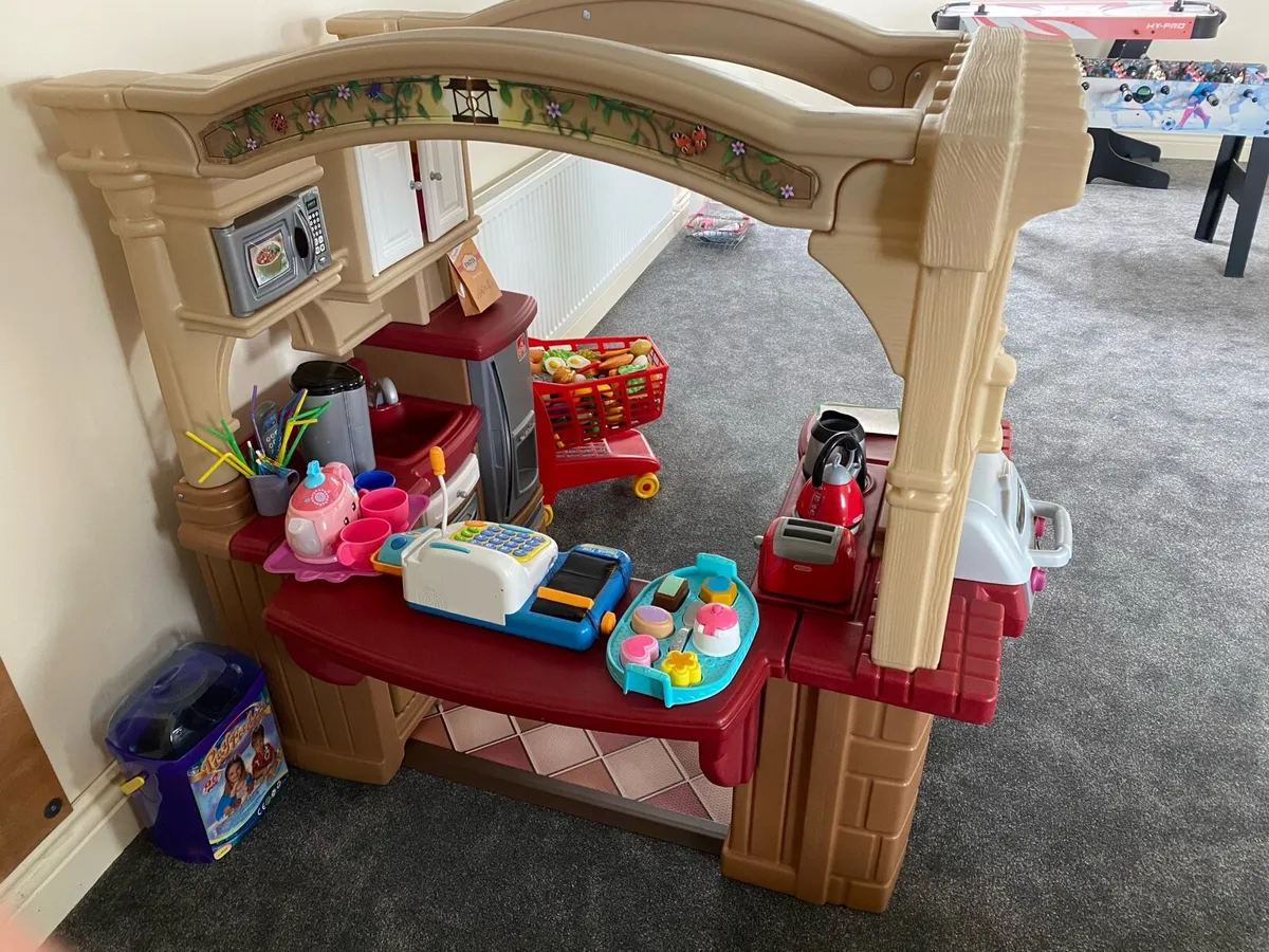 Toy kitchen - Image 4