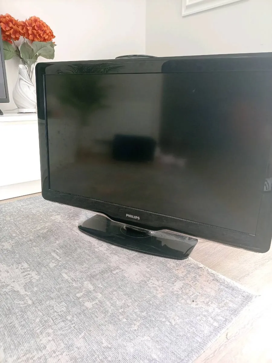 37 inch Philips TV - Image 3