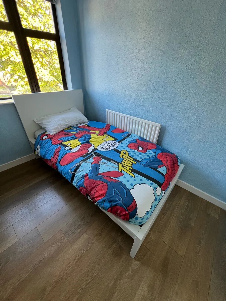 Children’s single bed