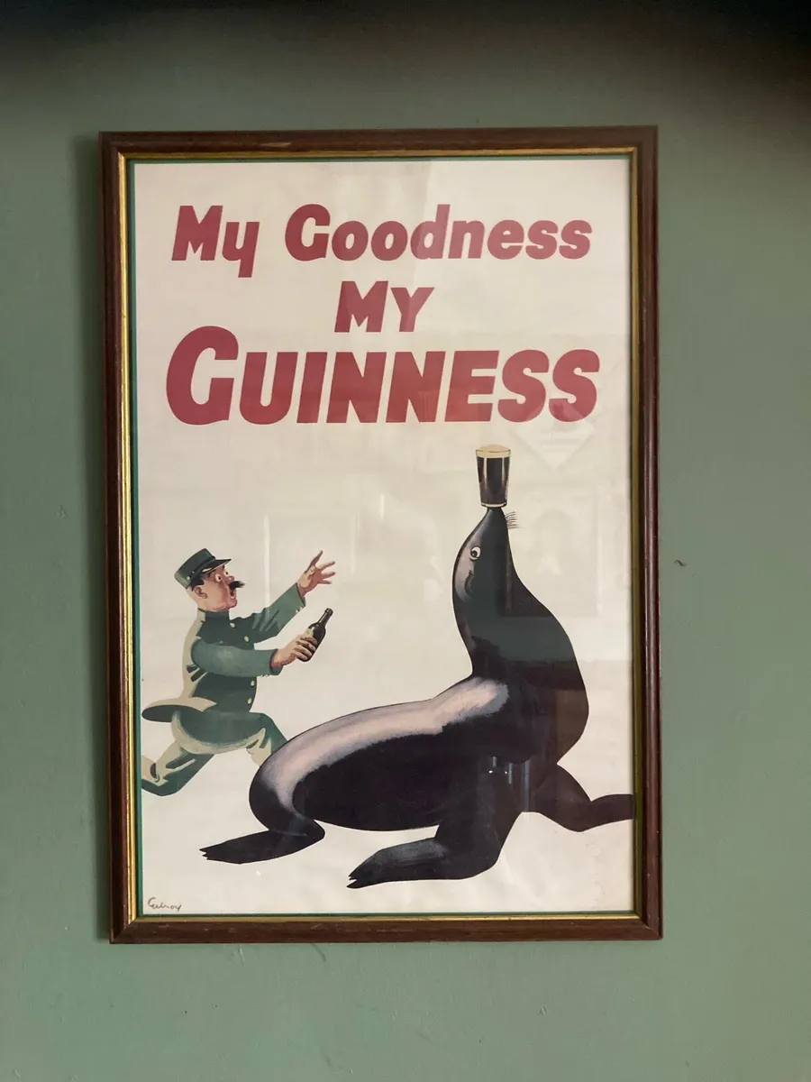 Pub Memorabilia - Image 3