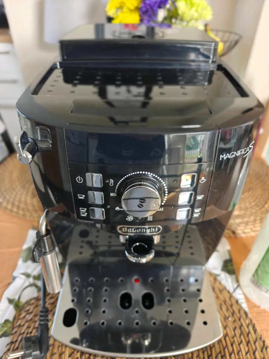 DeLonghi Magnica S coffee machine. - Image 3