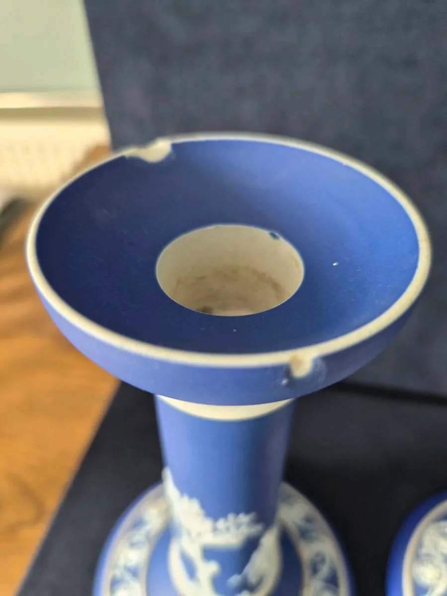 Pair Antique candlestick Wedgwood jasperware - Image 4