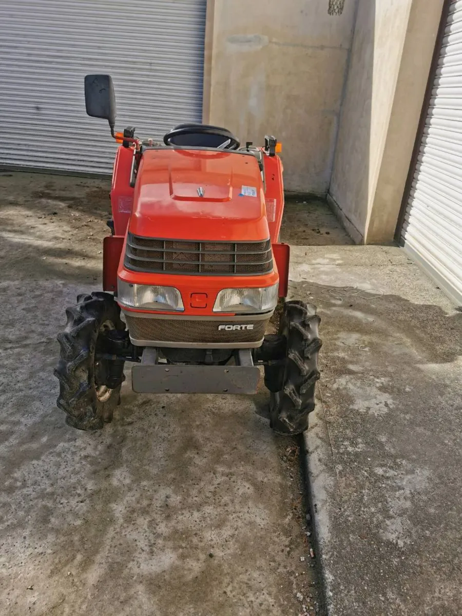 Yanmar F. 6 compact tractor and rotavator - Image 1