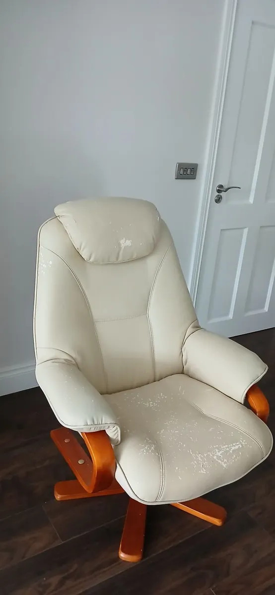 Recliner chair - Image 4