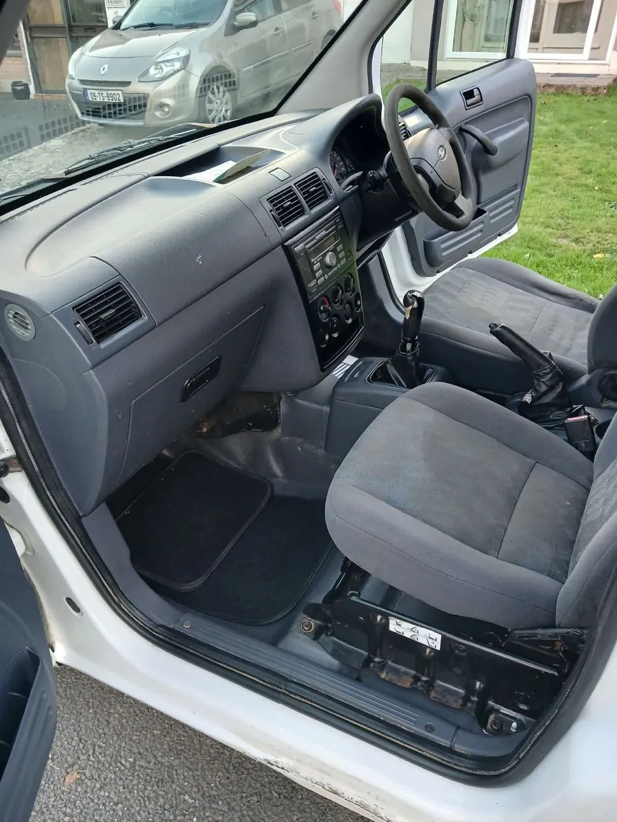 Ford Transit 2007 - Image 2