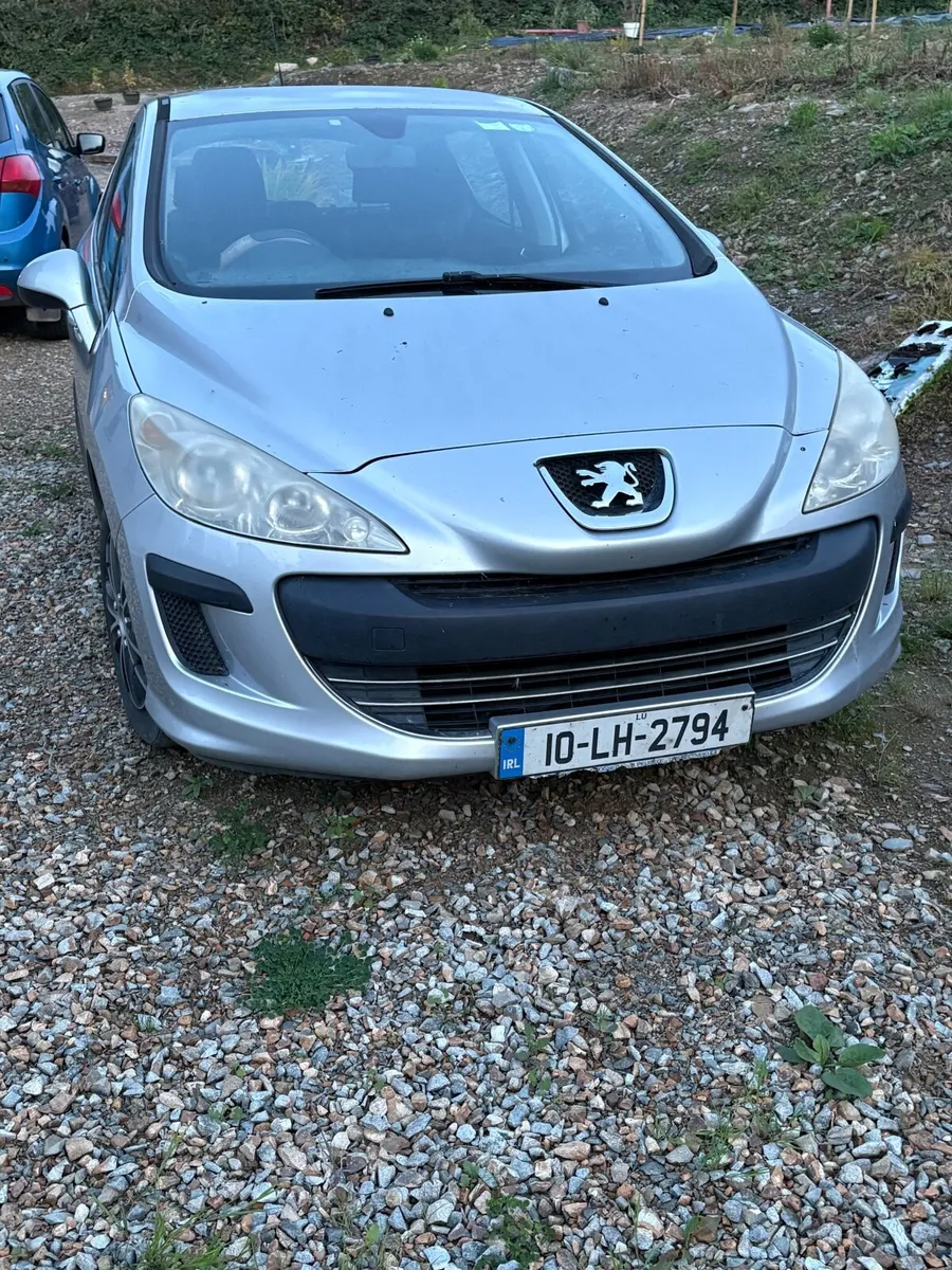 Peugeot 308 - Image 2