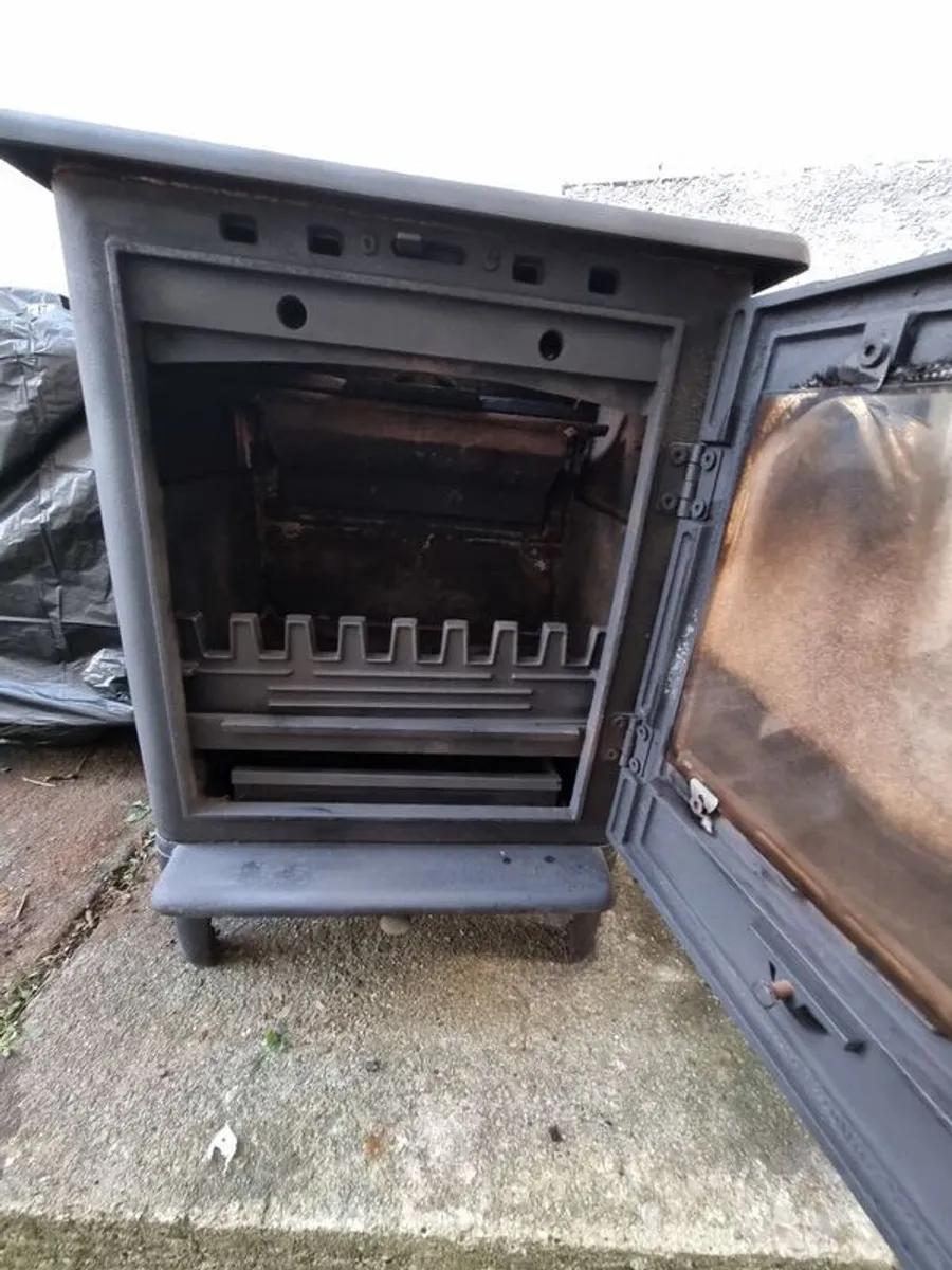 Stove 5kv Multifuel - Image 1