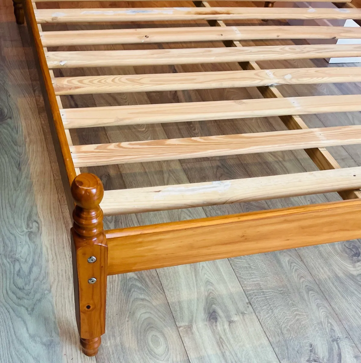 Double Bed - Image 3