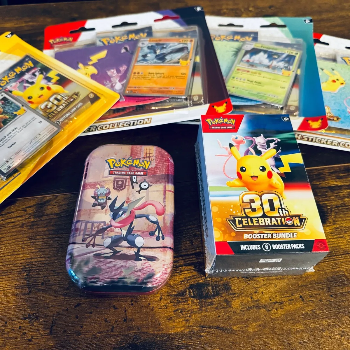 Pokémon 30th Anniversary Bundle - Image 3
