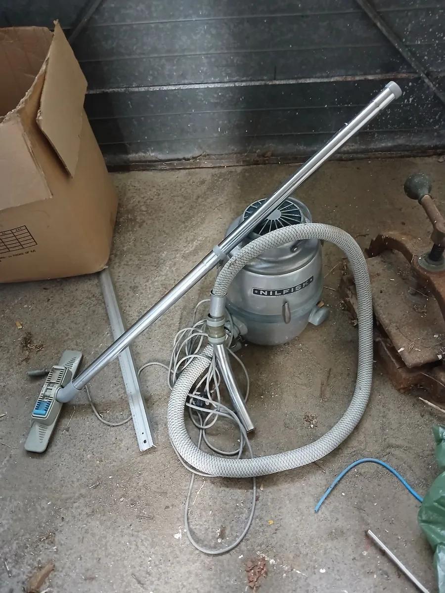 Vacuum cleaner