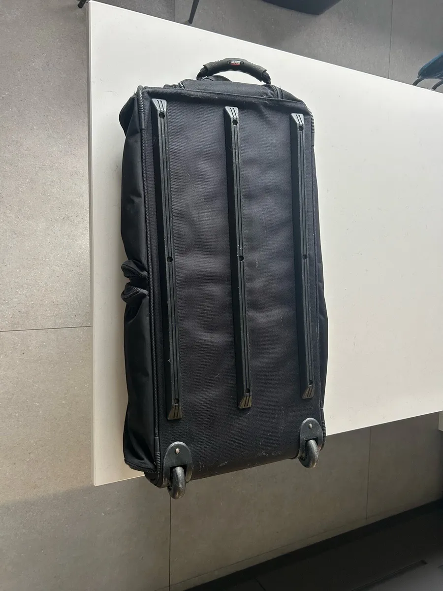 Musto Performance Travel Bag - Image 2