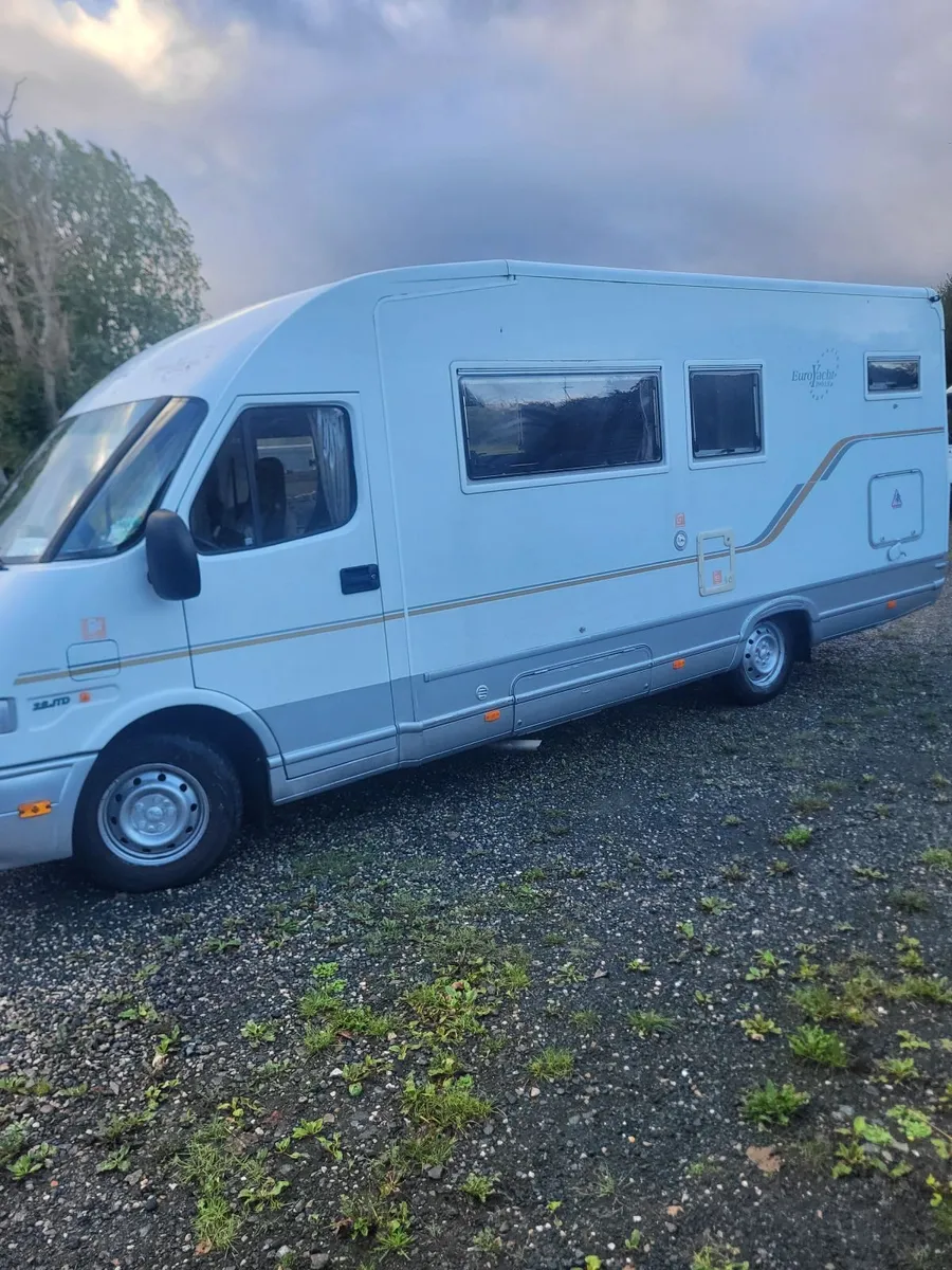 Camper - Image 3