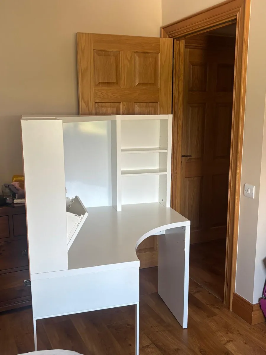 Corner desk - Image 2
