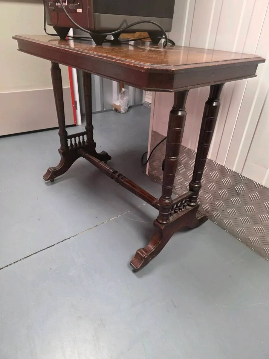 Hallway console table - Image 1