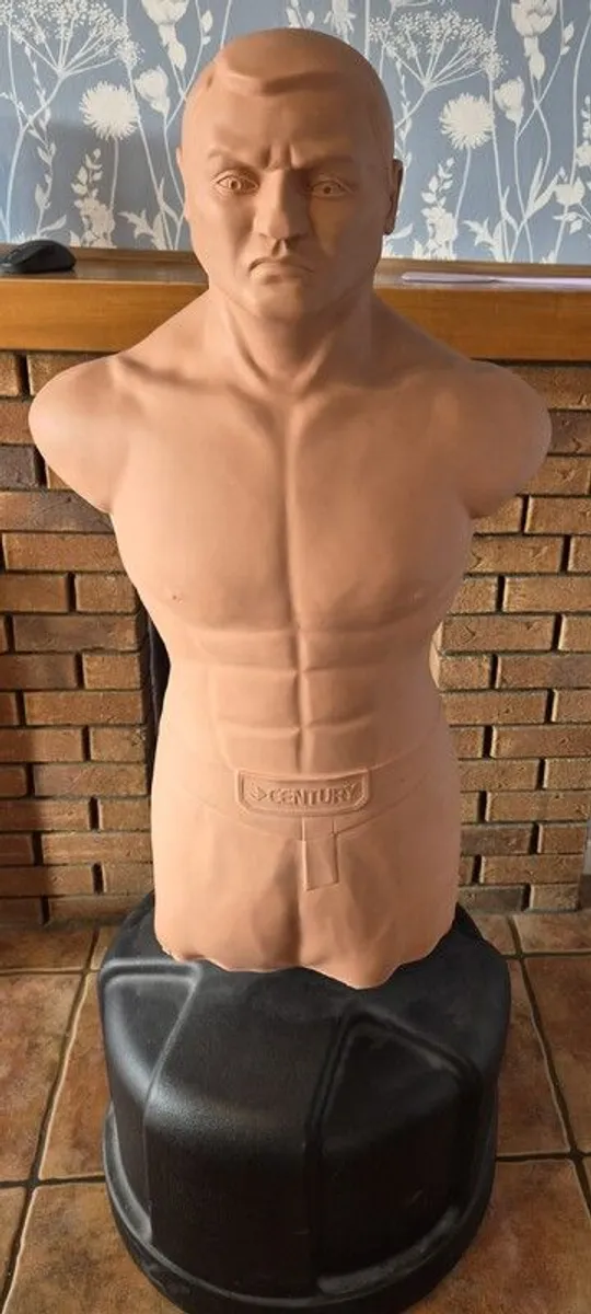 Century Bob XL Freestanding Punch Bag Height Adjustable 60-82 inches - Image 1