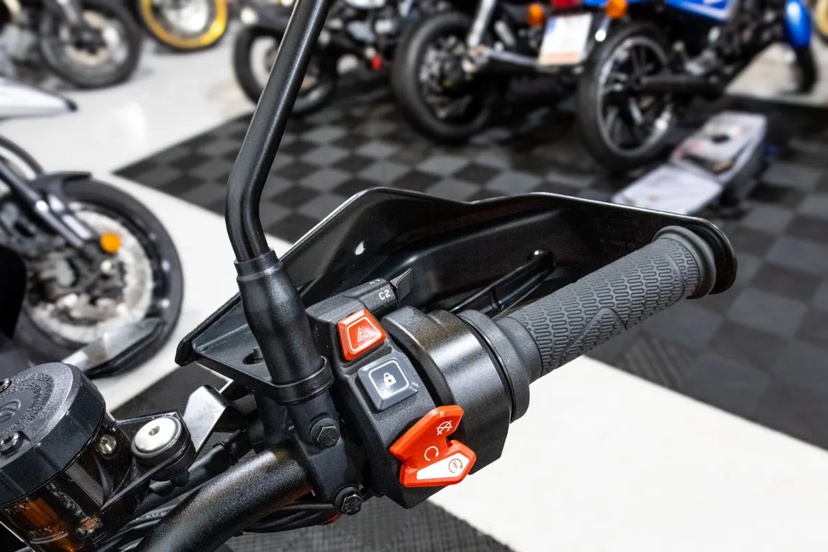 KTM 1290 Super Adventure S 2024 - Image 4