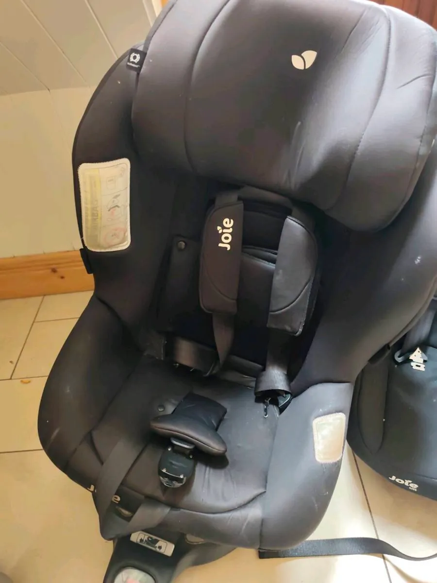 Joie spin isofix car seat