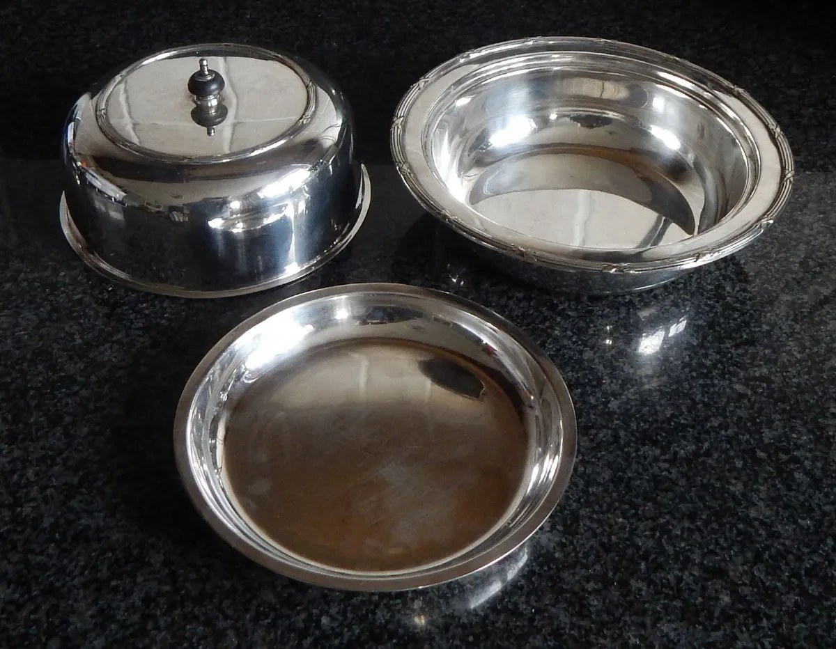 Vintage 3 Part Silver Plated Muffin Dish - Image 4