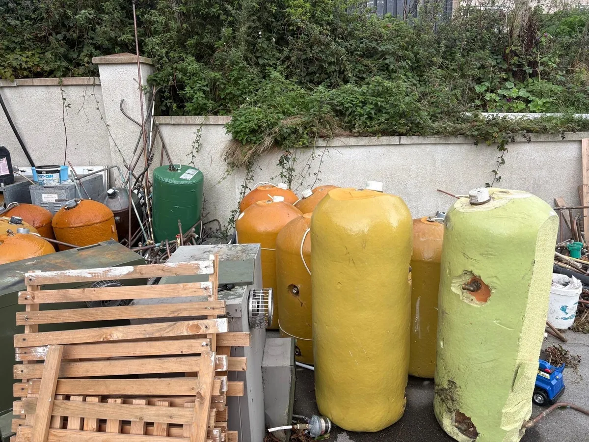 Oil burners & copper cylinders - Image 4