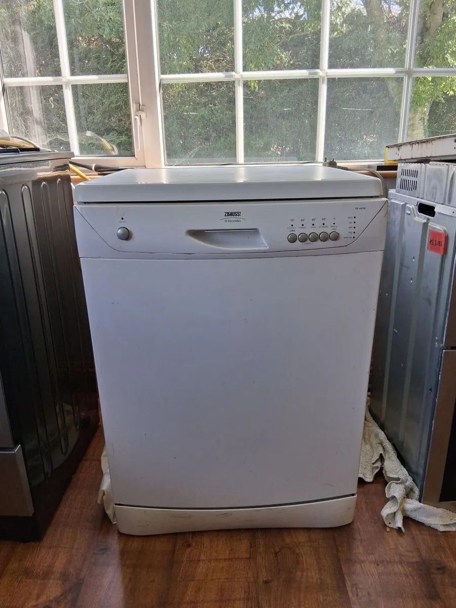 Dishwasher - Image 1