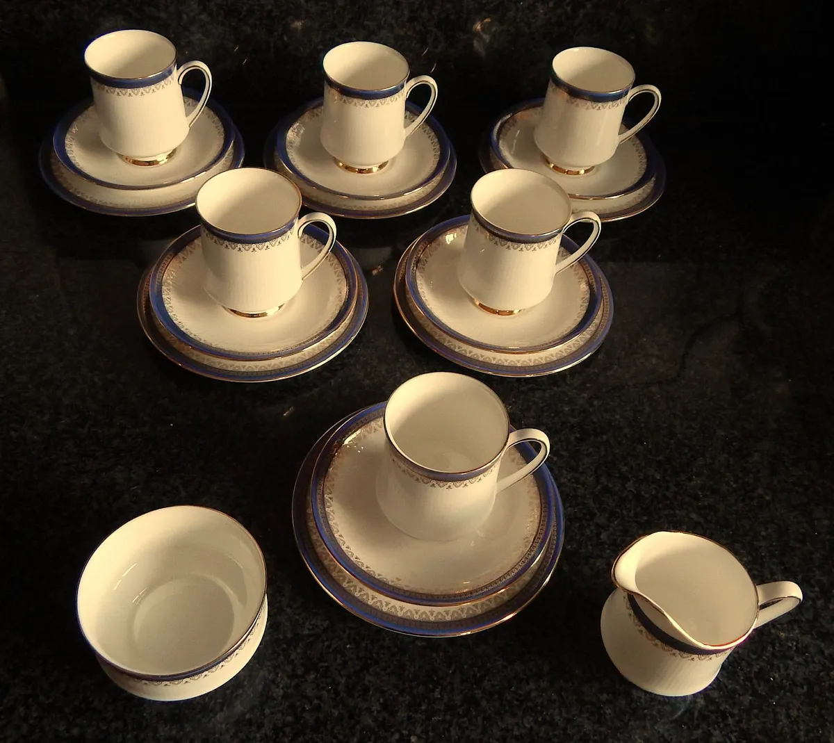 20 Piece Paragon Fine Bone China Coffee Set - Image 3