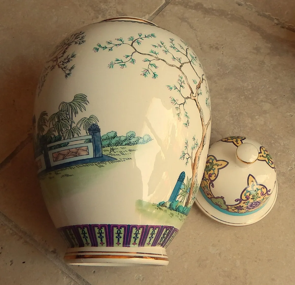 Pair of Chinese Style Lidded Ceramic Jars - Image 4