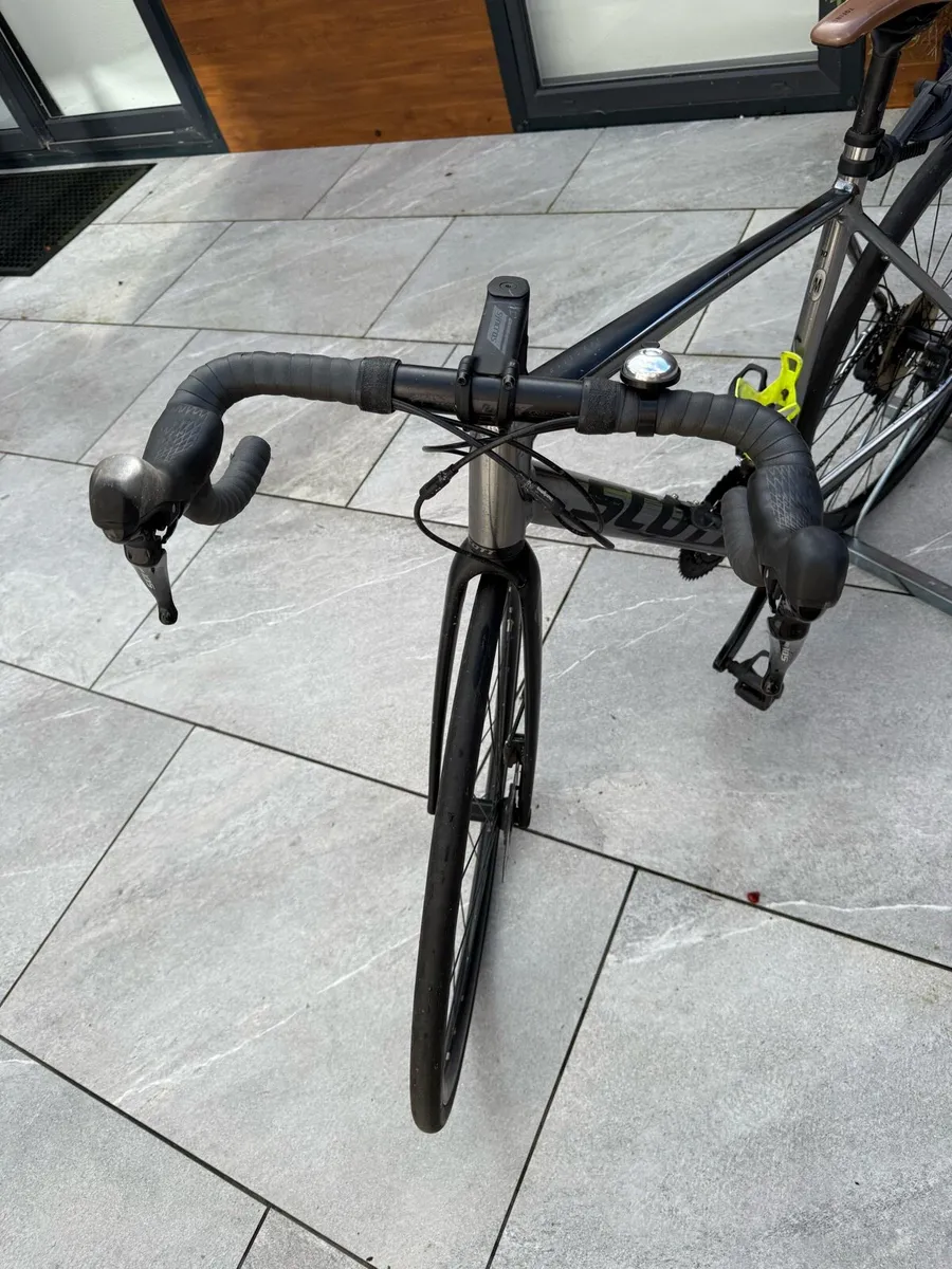 Scott Speedster 10 Road Bike - Image 3