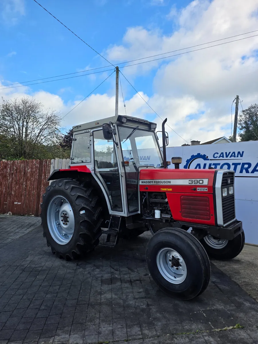 Massey Ferguson 390 - Image 1