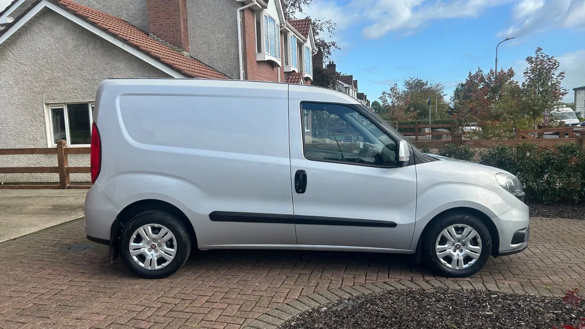 Fiat Doblo 1.3  turbo diesel (Doe 08/27) - Image 2