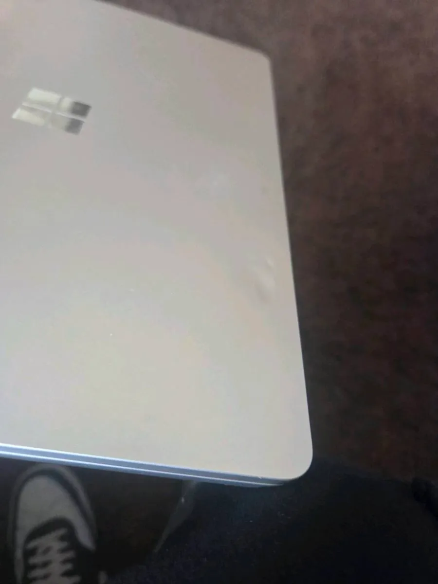 microsoft laptop surface - Image 2