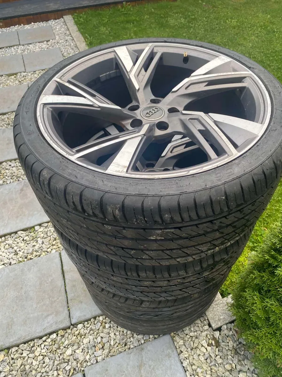 R20 Audi Alloys Wheels - Image 3