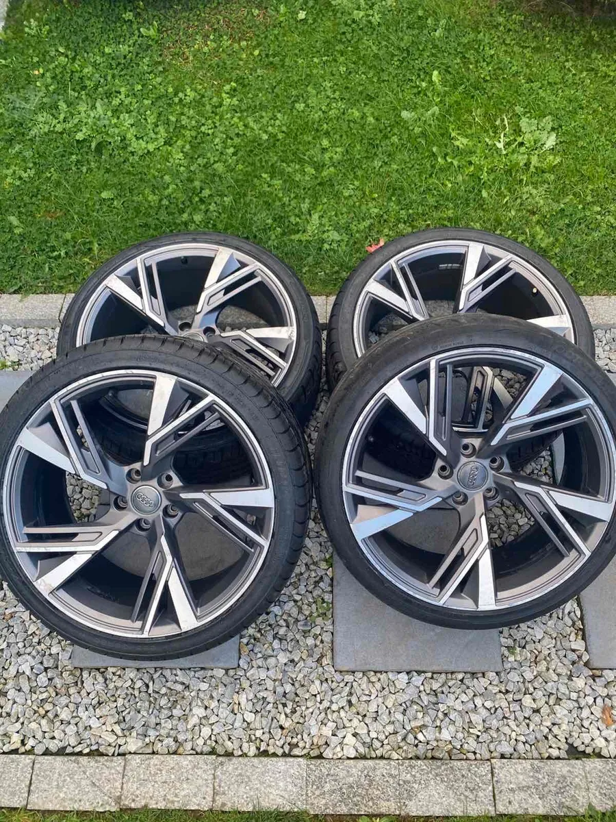 R20 Audi Alloys Wheels - Image 1