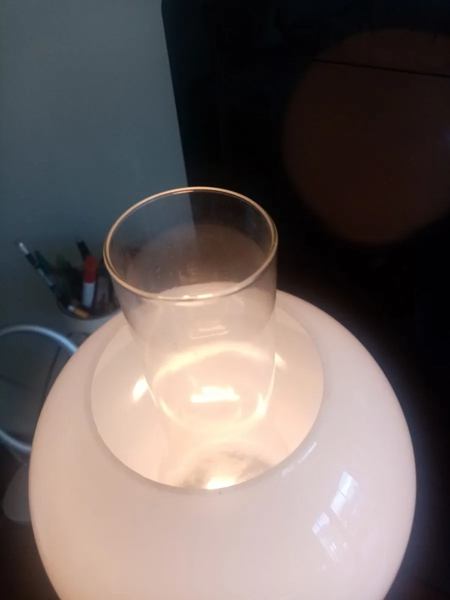 Vintage oil Lamp - Image 4