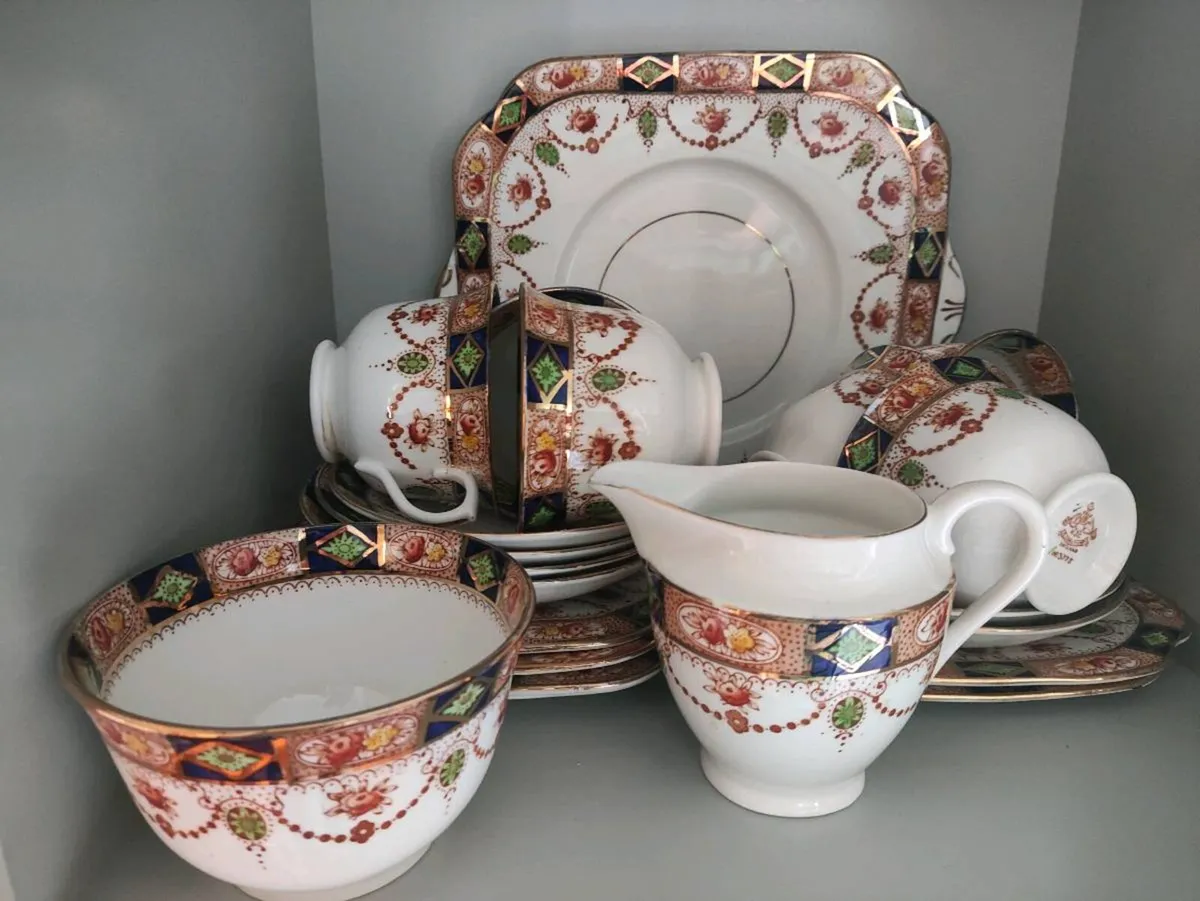 Tea Set - Image 1