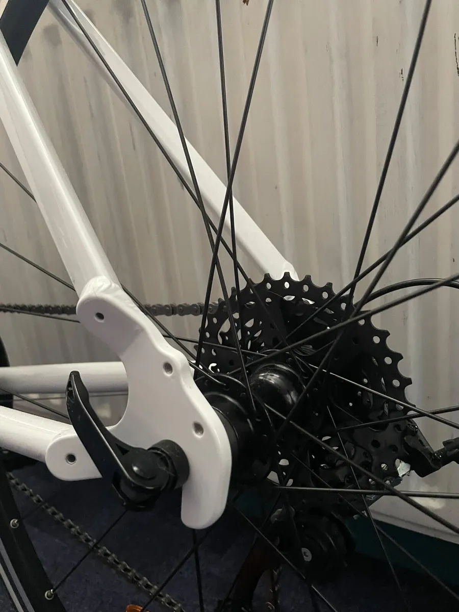 Road Bike - Never used - Image 3