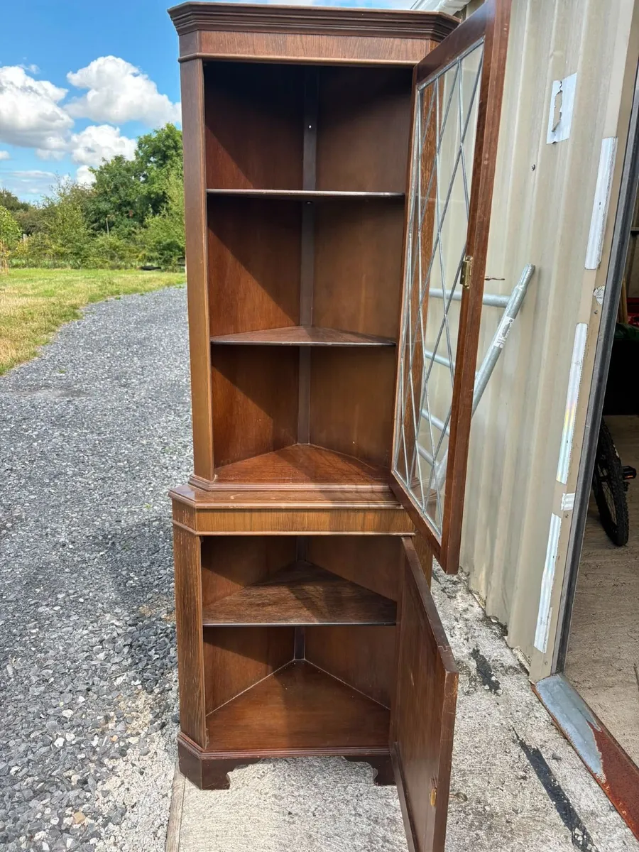Corner glass display cabinet - Image 1